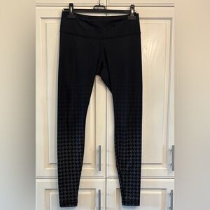 LULULEMON tights size 6